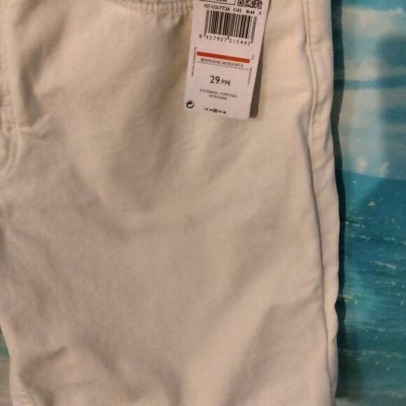 NWT: MNG man Kurabo denim woman's shorts. - Picture 4 of 7
